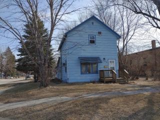 Foreclosed Home - 109 N 6th St, 57252