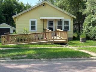 Foreclosed Home - List 100751105