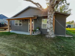 Foreclosed Home - 757 LINCOLN AVE SW, 57350