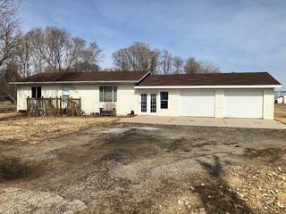 Foreclosed Home - 105 COUNTY ROAD 24, 57476