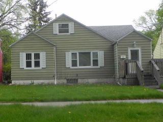 Foreclosed Home - 1421 11TH AVE S, 58103