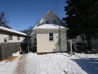 Foreclosed Home - 506 COTTONWOOD ST, 58201