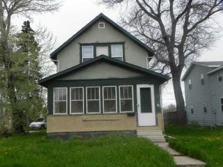 Foreclosed Home - 628 2ND ST SW, 58401