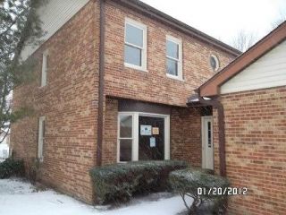 Foreclosed Home - 1612 N WINDSOR DR, 60004