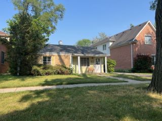Foreclosed Home - 841 N HICKORY AVE, 60004