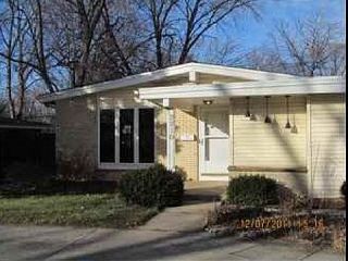 Foreclosed Home - 2210 FULLE ST, 60008