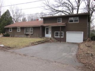 Foreclosed Home - 105 S CIRCLE AVE, 60010
