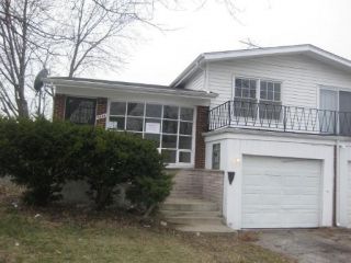 Foreclosed Home - 8844 ROBIN DR, 60016