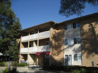 Foreclosed Home - 930 BEAU DR UNIT 213, 60016