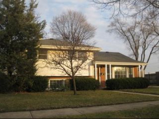 Foreclosed Home - 1591 MARSHALL DR, 60018