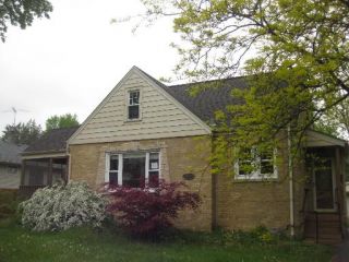Foreclosed Home - 1674 WICKE AVE, 60018