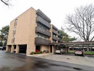 Foreclosed Home - 1915 TANGLEWOOD DR APT 2D, 60025