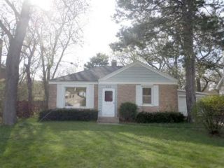 Foreclosed Home - 808 GREENWOOD RD, 60025