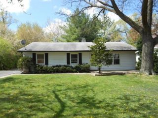 Foreclosed Home - 332 HAZELWOOD LN, 60025