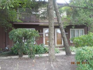 Foreclosed Home - 3233 W LAKE AVE APT C, 60026