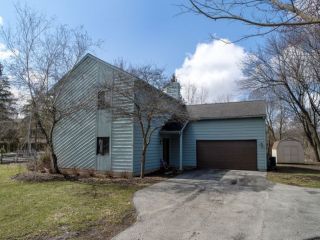 Foreclosed Home - 32380 N OAK AVE, 60030