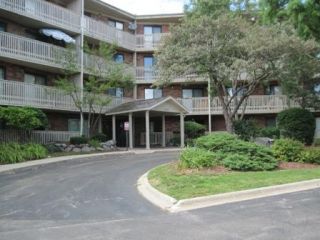 Foreclosed Home - 1700 WEDGEWOOD DR APT 116, 60031