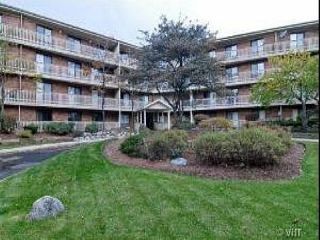 Foreclosed Home - 1800 WEDGEWOOD DR APT 415, 60031