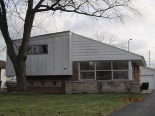 Foreclosed Home - 1355 ARBOR AVE, 60035
