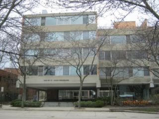 Foreclosed Home - 2024 SAINT JOHNS AVE APT 102, 60035