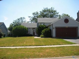 Foreclosed Home - 2160 N MILLSTONE DR, 60046