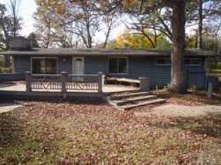 Foreclosed Home - 107 OLD MCHENRY RD, 60047