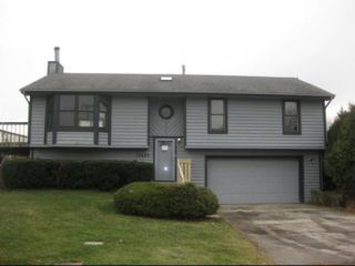 Foreclosed Home - 23689 N MIDLOTHIAN RD, 60047