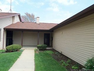 Foreclosed Home - 414 WATERS EDGE DR APT A, 60050