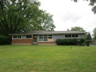 Foreclosed Home - 305 N KENT RD, 60051