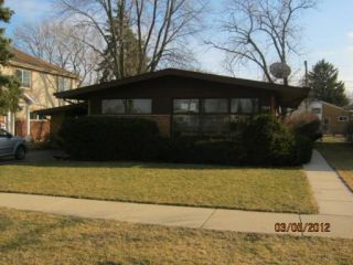 Foreclosed Home - 7511 FOSTER ST, 60053