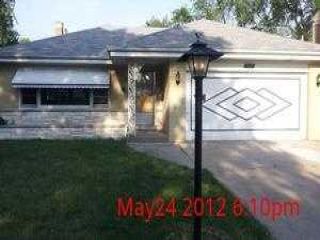 Foreclosed Home - 7823 LUNA AVE, 60053