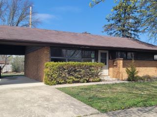 Foreclosed Home - 7200 WILSON TER, 60053
