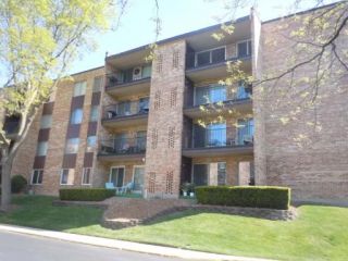 Foreclosed Home - 500 W Huntington Commons Rd Apt 4, 60056