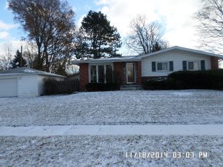 Foreclosed Home - 601 E Greenwood Dr, 60056