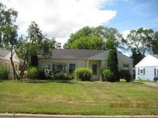 Foreclosed Home - 146 WALNUT CT, 60060