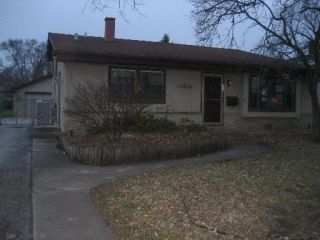 Foreclosed Home - 742 NOEL DR, 60060