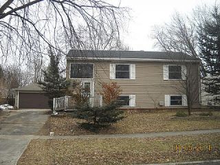 Foreclosed Home - 309 WESTMORELAND DR, 60061