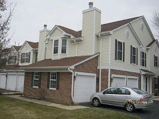 Foreclosed Home - 630 GROSSE POINTE CIR, 60061
