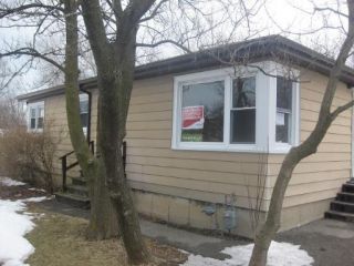 Foreclosed Home - 2995 MARIA AVE, 60062