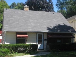 Foreclosed Home - 139 S QUENTIN RD, 60067