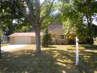 Foreclosed Home - 644 S BENTON ST, 60067