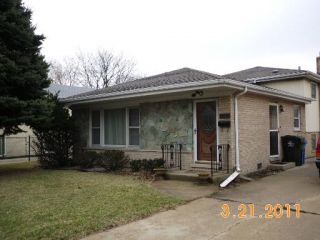Foreclosed Home - 3009 OAKTON ST, 60068