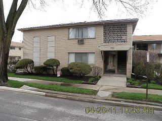 Foreclosed Home - 715 BUSSE HWY APT A1, 60068