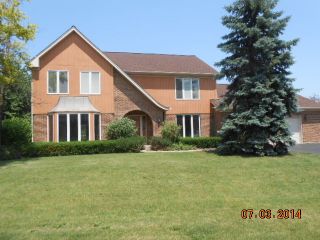Foreclosed Home - 813 DERBYSHIRE LN, 60070