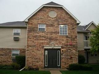 Foreclosed Home - 1506 SPRING BROOK CT UNIT 2B, 60073