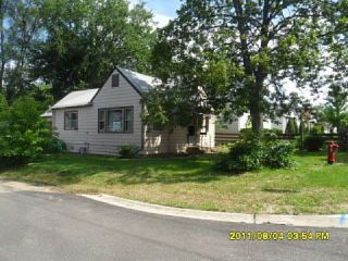 Foreclosed Home - 1409 N OAK AVE, 60073