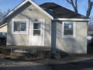 Foreclosed Home - 1612 GOLDENROD TER, 60073
