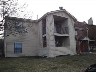 Foreclosed Home - 1939 N HICKS RD APT 104, 60074