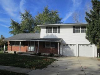 Foreclosed Home - 330 North Winston A, 60074
