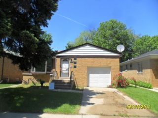 Foreclosed Home - 4148 HOWARD ST, 60076